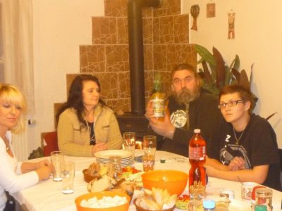 Saša měl na výběr ze čtyř ženských, Kazi, Tety, Libuše a Starobrna. Která v konkurzu zvítězila vidíte sami.