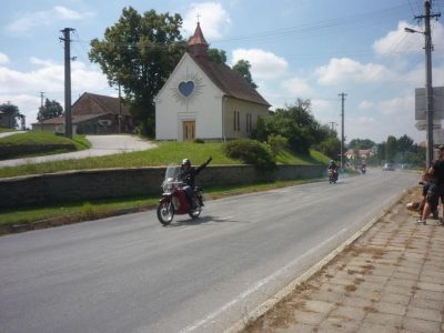 Gratulace, Standa na cílové rovince GP Jedovnice, jak jinak, než na prvním místě.