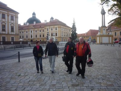 To obžerství lidi ale utahá.